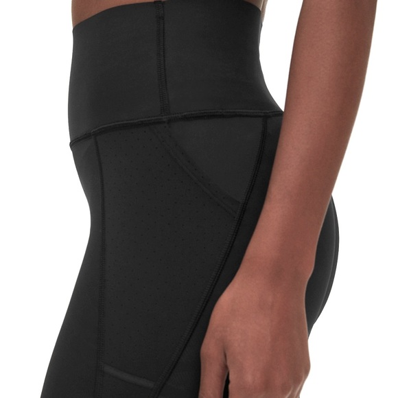 GAP | Sculpting High Rise 7/8 Leggings - Picture 4 of 10